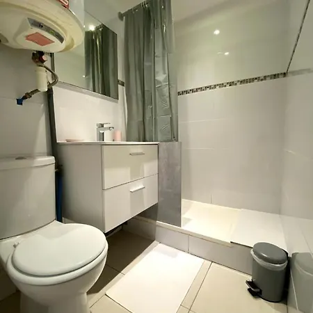 Joli Studio Renove En Bord De Mer Apartment